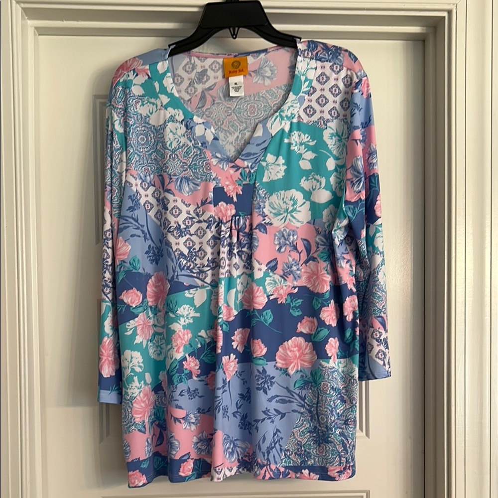 Ruby Rd. Gray Graphic Relaxed Blouse